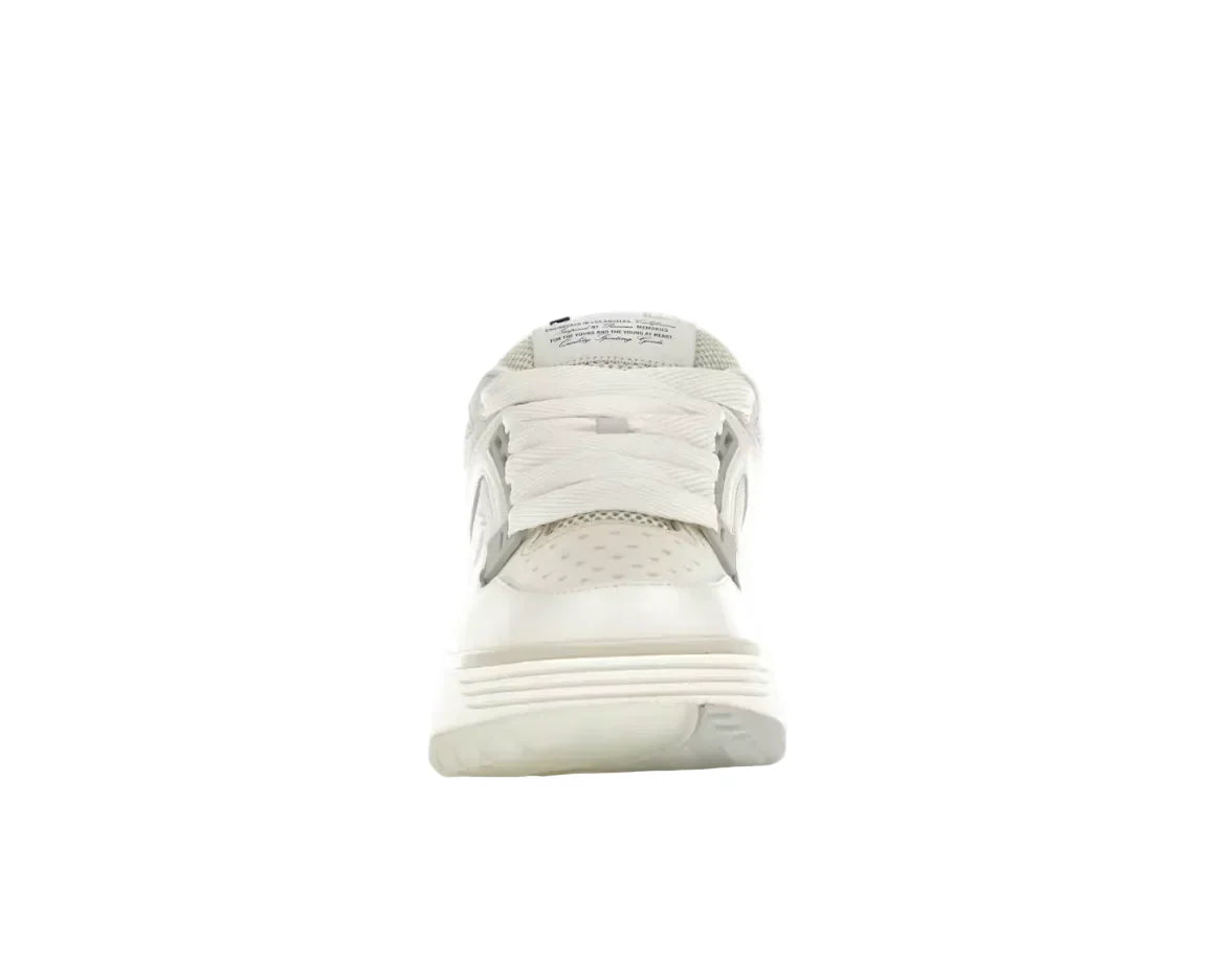 Sneakers Am*ri