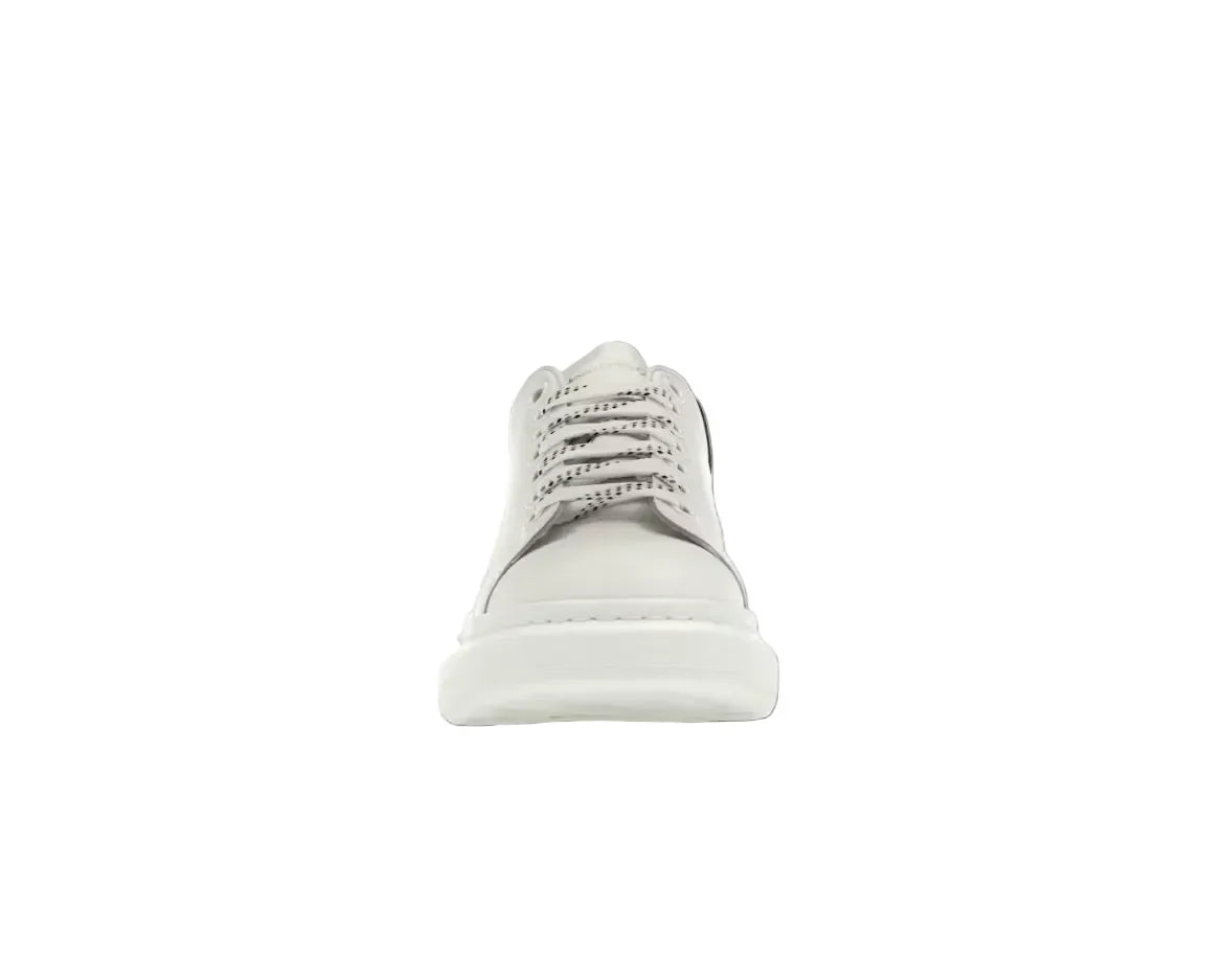 Sneakers Mc*u*en