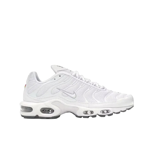 Sneakers Ni*e